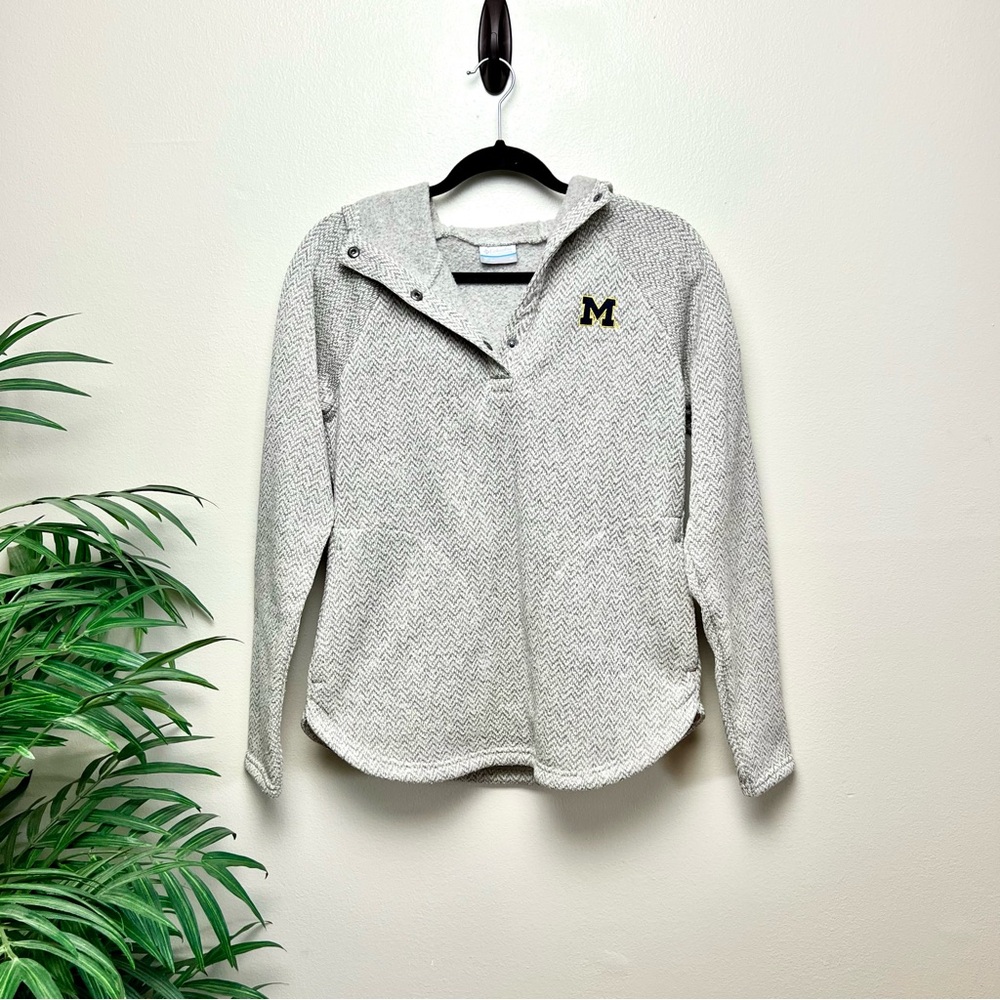 Columbia Women's Cream Chevron Hooded Pullover with 'M' Logo
